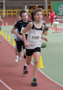 starker 800m-Lauf von Anton Wanders